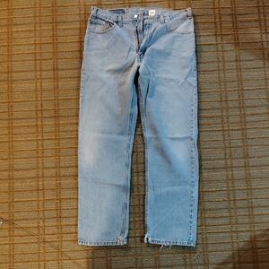 Levi's Classic Blue Straight Jeans